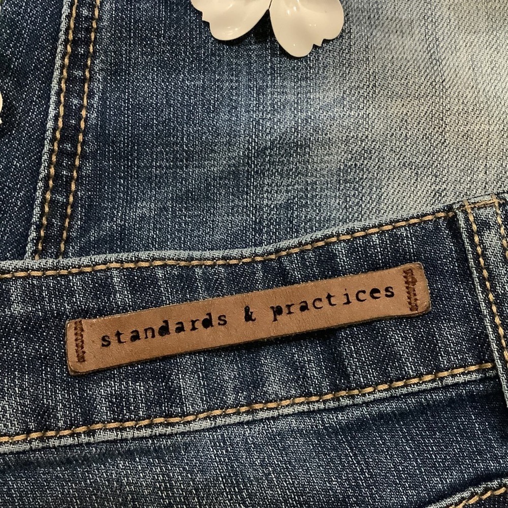 Standards & Practices Ripped Straight Leg Jeans Medium Wash Distressed Crinkle - Picture 11 of 16